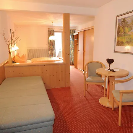 Wohlfuehlpension Tirolerhof Partenen