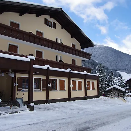 Wohlfuehlpension Tirolerhof Отель типа 